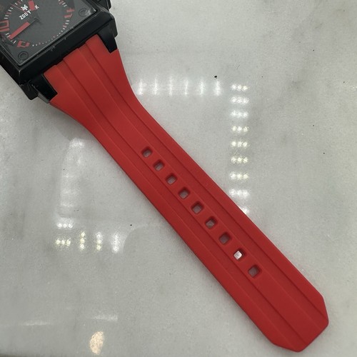 Cracked Zoo York Men’s Watch, Black & Red, Red Strap, ZY1263-S60, New Battery - Picture 8 of 13