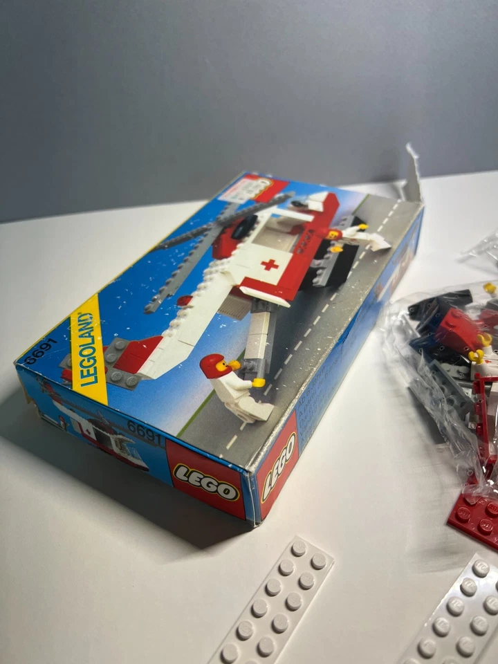 LEGO # 6691 Red Cross Helicopter_ 1981 MIB Vintage LEGOLAND - Image 3 of 4
