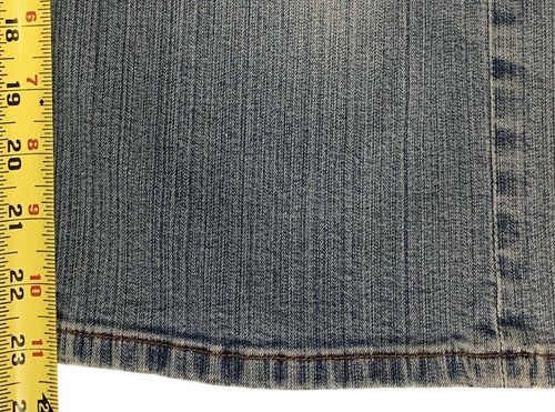 Wörn Worn Jeans Women's 4 Y2K Light Wash Distressed Flare Leg Bell Bottom 28x23 - Picture 5 of 14