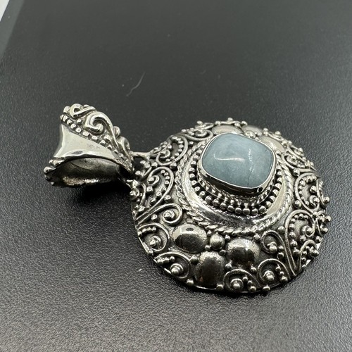 Aquamarine Circle Crystal in Bali/Filigree Sterling Silver 925 Pendant #1027 - Picture 2 of 5