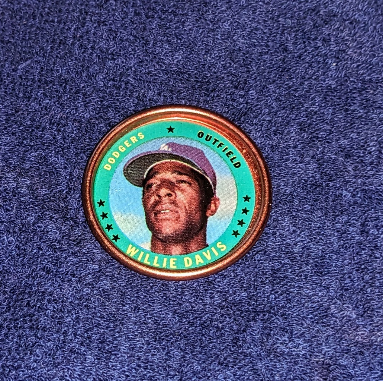 1971 Topps Coins #93 Willie Davis LA Dodgers Nice Coin