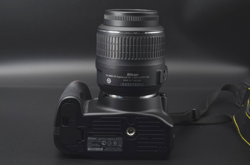 Nikon D3200 Digital SLR Camera Black 18-55mm Lens VR kit 3210 Shots #F89 - Picture 8 of 15