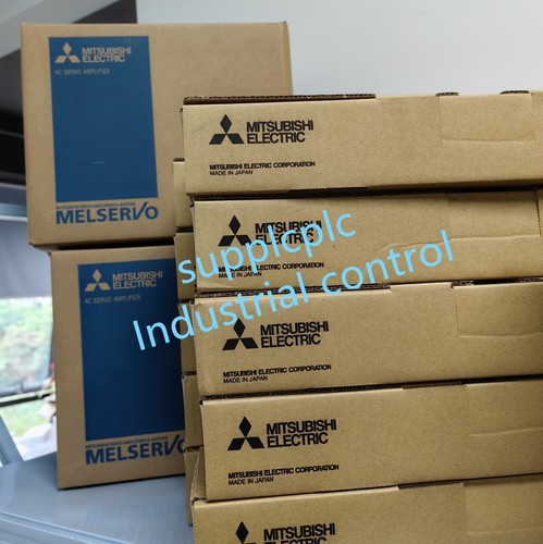 Q25PHCPU CPU module Brand New DHL Express shipping #A6-39 - 第 1/4 張圖片