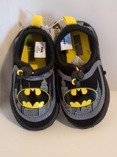 Batman Watershoes Sz 7/8 Boys Slip On Easy Fasten Black Mesh Sides Water Socks
