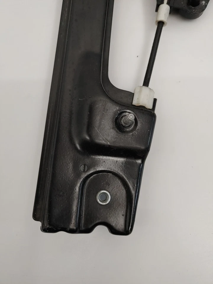 2011-2018 VOLKSWAGEN JETTA ПЕРЕДНИЙ ПРАВЫЙ СТЕКЛОПОДЪЕМНИК OEM 5C6837462L - Изображение 3 из 4