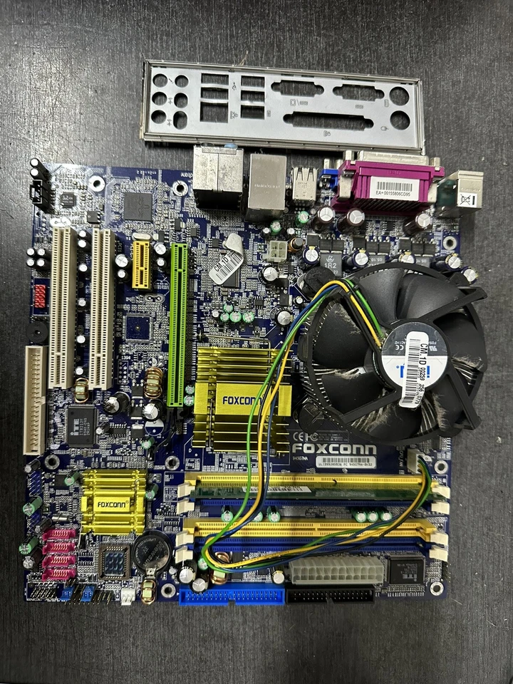Foxconn 945G7MA- 8EKRS2H Socket 775 Motherboard Intel Pentium 2.80 GHz Cpu + Ram - Immagine 3 di 4