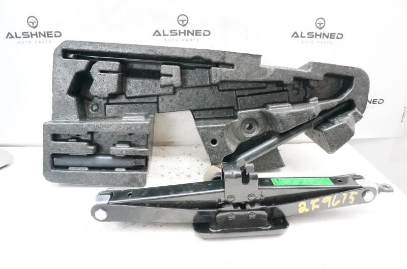 2019 Kia Sorento Lift Jack Foam Tray 09110 C5000 OEM eBay