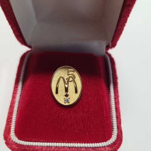 McDonald’s 5 & 3 year 10k gold canada service pins with diamond On The 5 Year - Picture 2 of 6