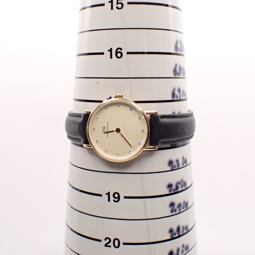 DANIEL WELLINGTON Lady's Wristwatch 12dia white dial Excellent+5 From Japan 1382 - Picture 15 of 19