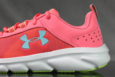 UNDER ARMOUR ASSERT 8 shoes for girls, NEW & AUTHENTIC, US size (YOUTH) 4.5