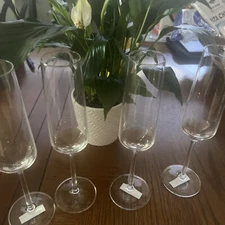 Schott Zwiesel Tritan Crystal Glass Pure Stemware Champagne Wine Flute Qty 4