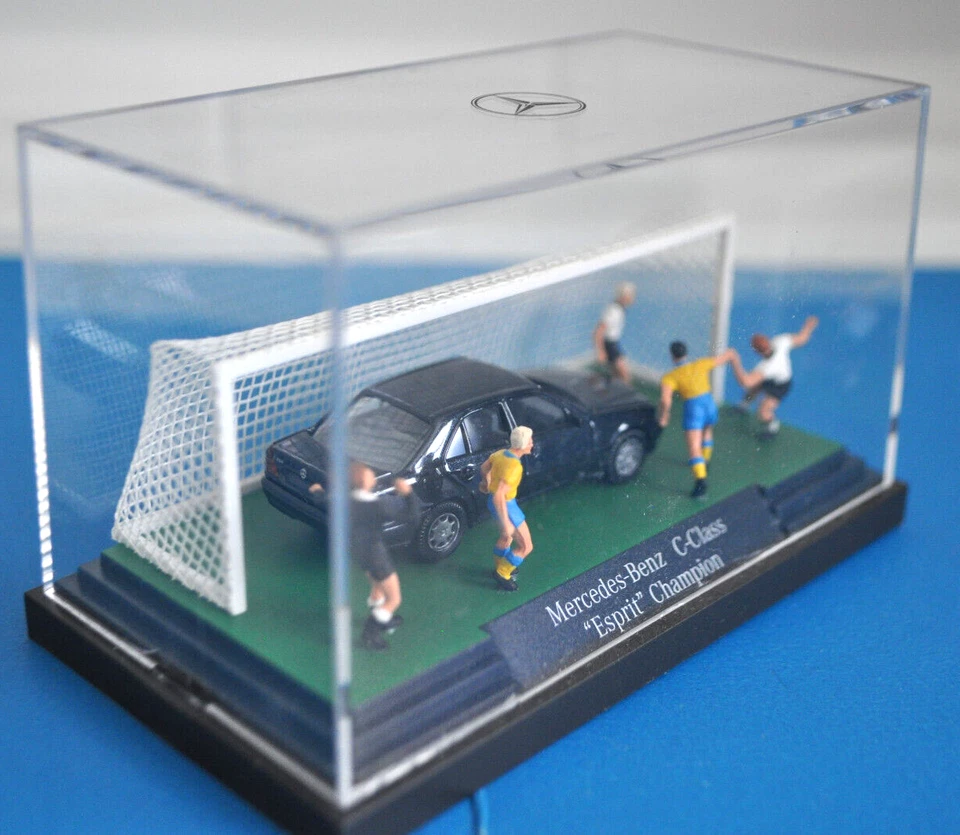 维基 MERCEDES C 级促销“ESPRIT”足球冠军 - 全新 带透明展示盒 — 第 3/4 张图片