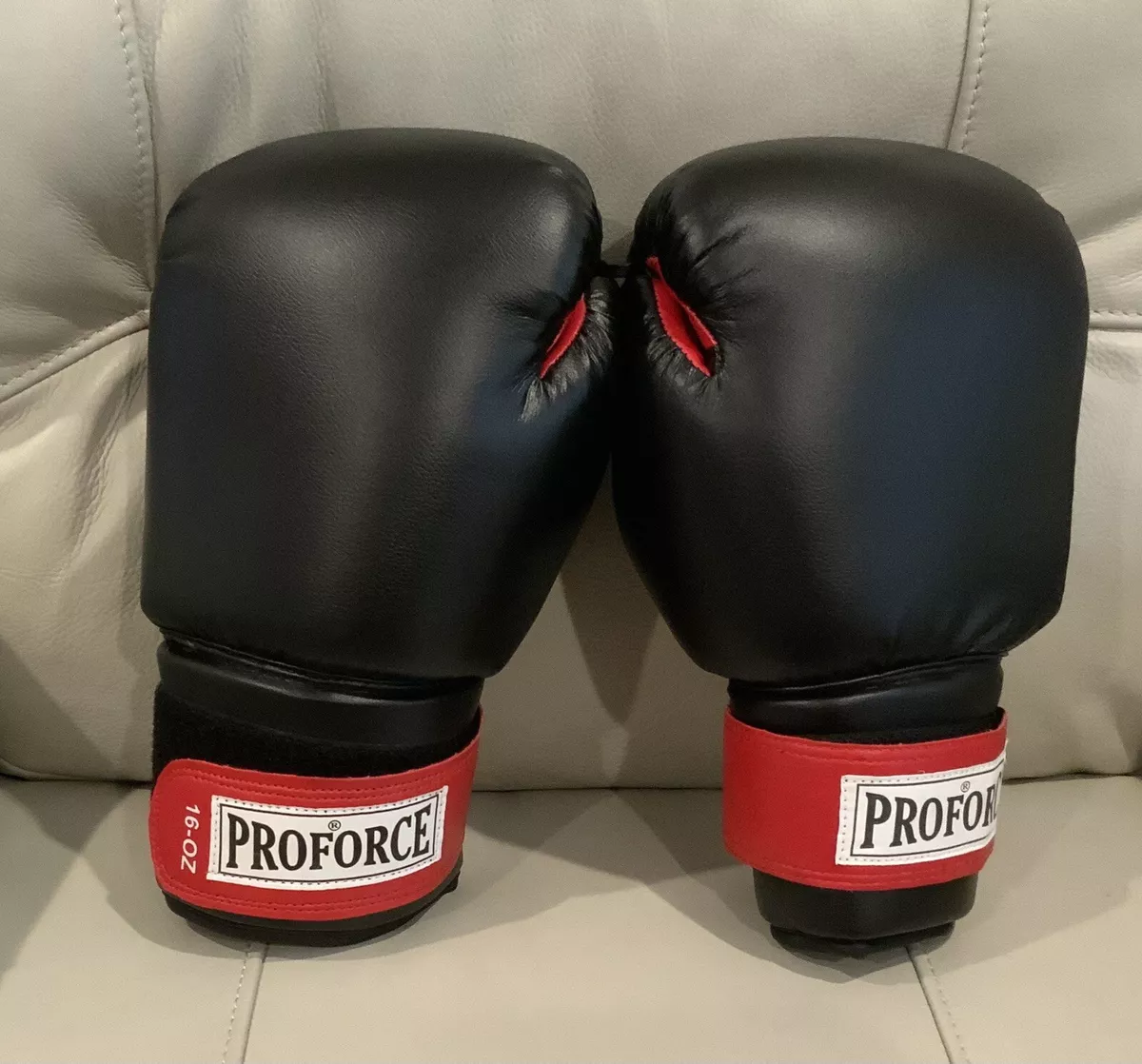Boxing gloves for exercise hot sale