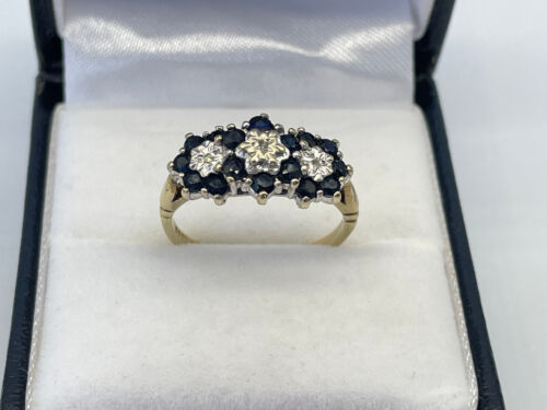 Bague vintage poinçon or 9 ct saphir et diamant grappe.  Joailliers de mine d'or - Photo 1 sur 7