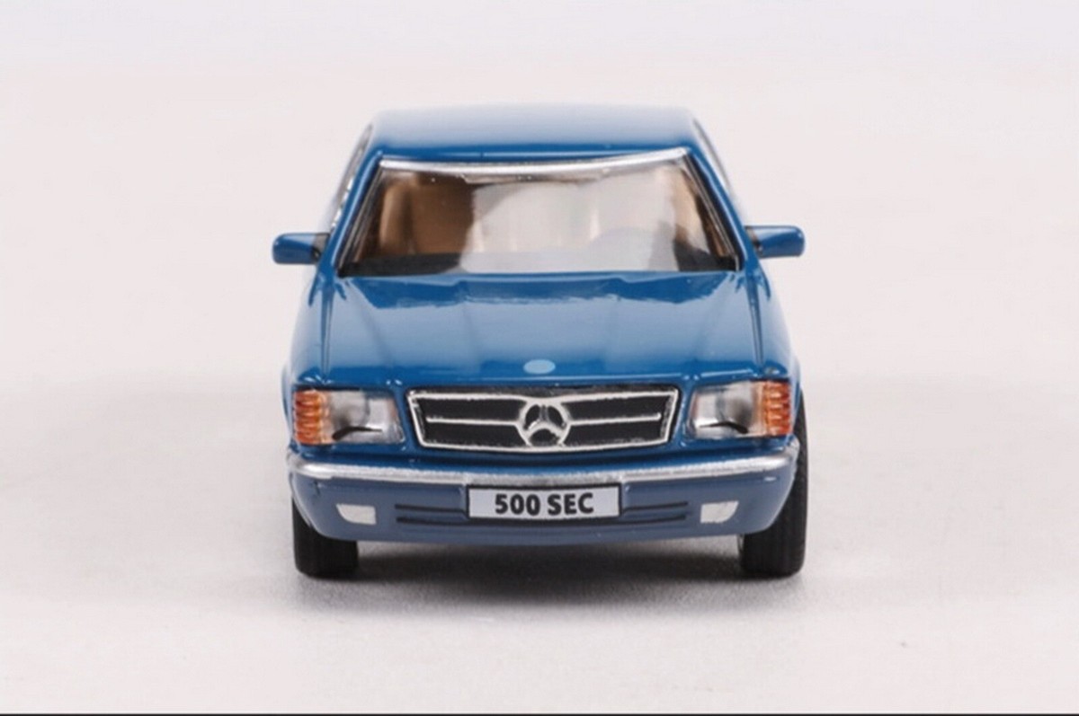 DCT 1/64 Scale Mercedes-Benz 500SEC Blue Diecast Car Model