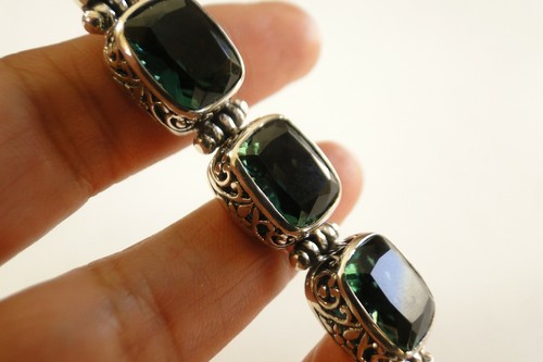 Green Quartz 3 Stone Ornate Balinese Sterling Silver Toggle Bracelet - Picture 5 of 5
