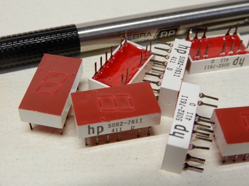 HP 5082-7611 411 D Seven Segment LED Display Chips Qty 7 NOS .4 x .75 Red - Picture 3 of 3