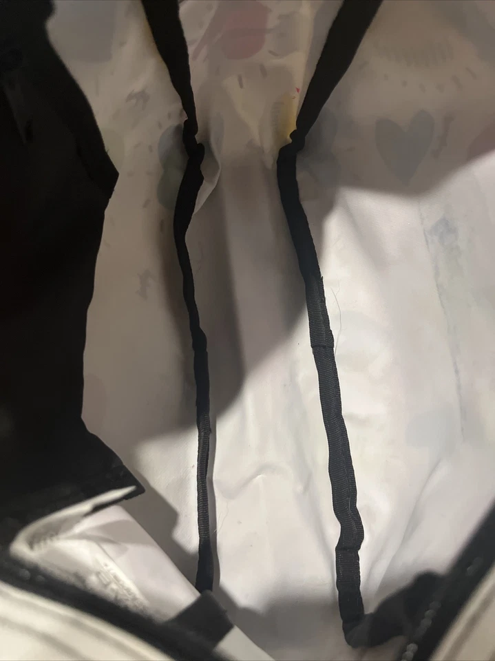 Lindo Bolso Bandolera Cartera Multicolor Corazones Sobre Blanco Yak Pak Foto 3 de 3