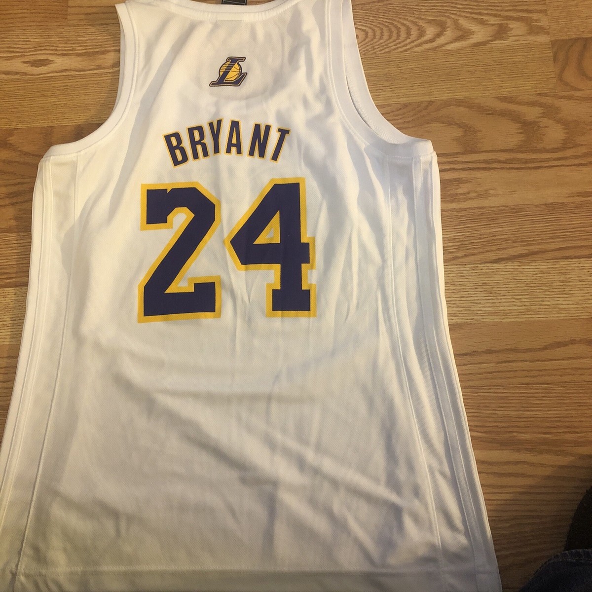 Lakers Kobe Bryant 24 NBA4her White Jersey Adidas Size Large