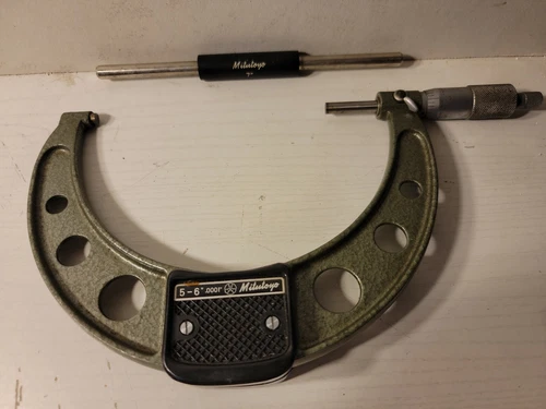 Mitutoyo # 103-220 5" - 6" Carbide Tipped Micrometer .0001- Made in Japan