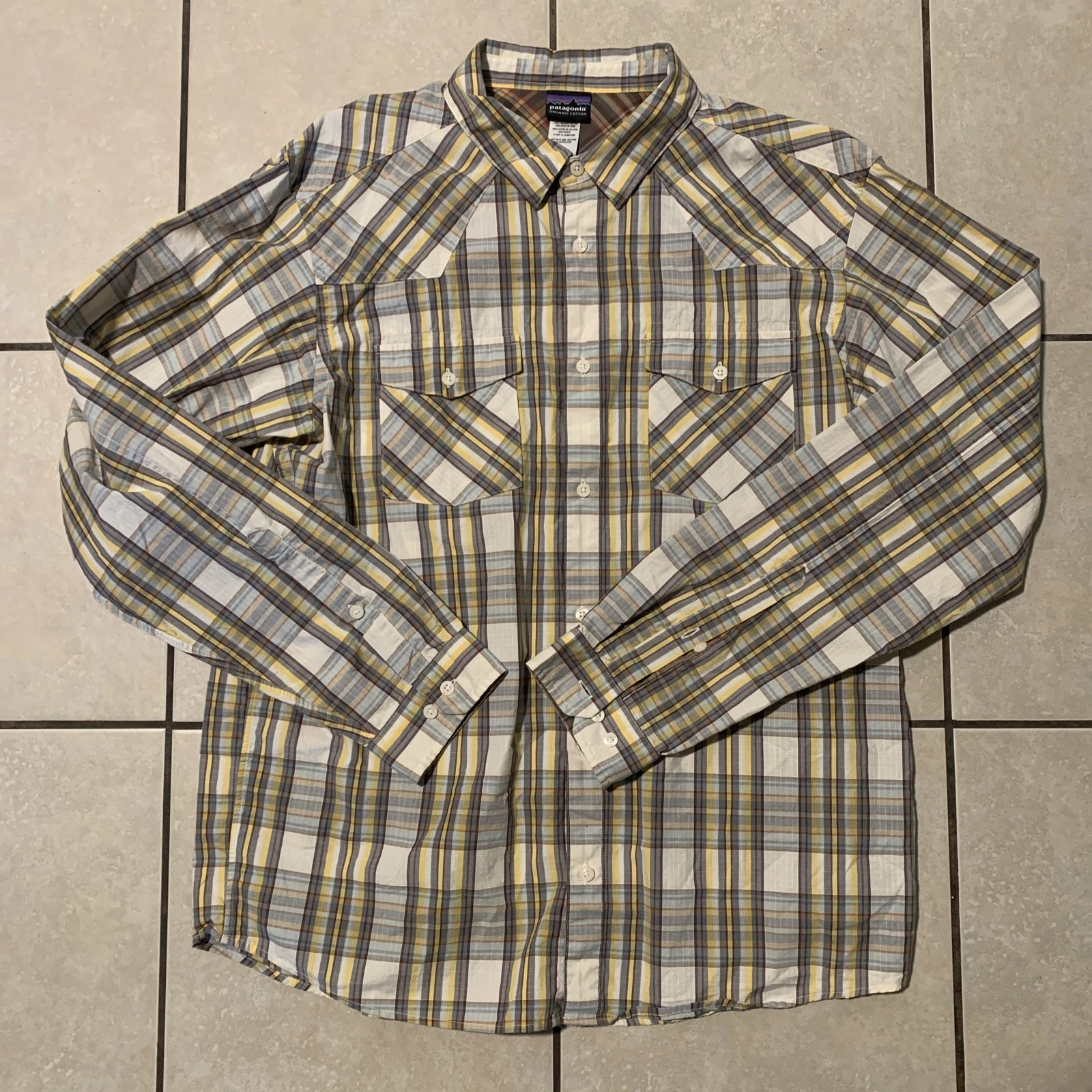 Patagonia Men’s Large Yellow Plaid Long Sleeve Button-Up Shirt Casual Outdoor