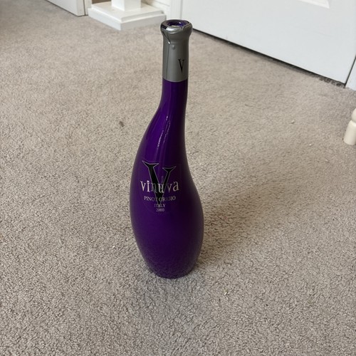 Bottiglia di vino Vinuva Pinot Grigio 2000 VUOTA, vetro viola alto 16,5”, Italia - Foto 1 di 2