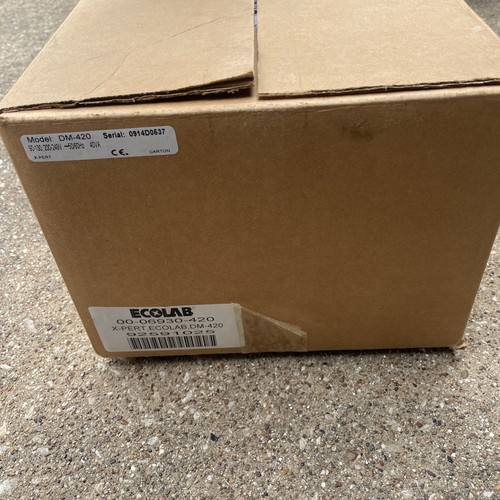 Sistema dispensador de líquidos para lavandería comercial ECOLAB X-PERT DM-420 - Imagen 3 de 3