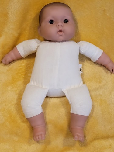 JC Toys Berenguer 14.5" Bebé Muñeca Tela Cuerpo Suave Adorable Peluche - Imagen 10 de 13