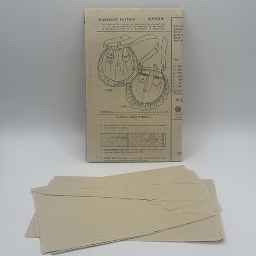 Vintage FACTORY FOLDED Advance "Buttons & Bows" Ruffle Apron Pattern One Size - Picture 3 of 3