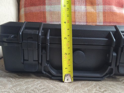 Hard Storage Case with Deep Foam Sponge Lining (W 29 cm x D 20.5 cm x H 9.6 cm) - Picture 21 of 22