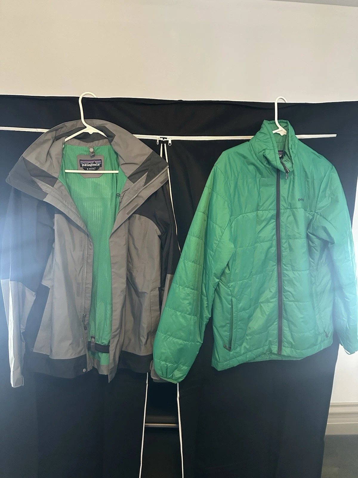 Patagonia Men's Size S Green Gray 2 in 1 Ski Snowboard Jacket Set