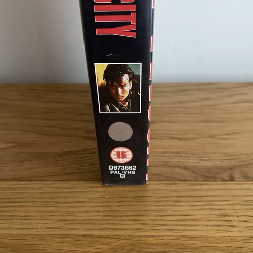 Terminal Velocity - Charlie Sheen - Natassja Kinski, (PAL VHS) Video Tape - Picture 8 of 8