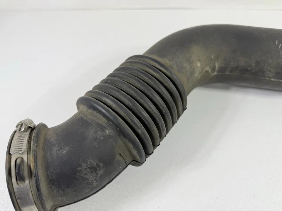 1999–2002 Mercury Grand Marquis Crown Victoria 4.6L Air Intake Hose OEM - Image 3 of 4