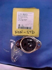 HUBBELL FLANGED RECEPTACLE 2 POLE 3 WIRE 15A 125V HBL4715 4715 SB