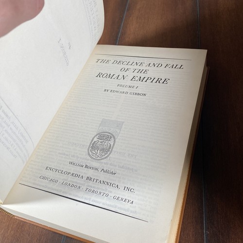 Gibbon Vol 1 Britannica Great Books Of The Western World #40 1952 HC Book !!! - Picture 12 of 22