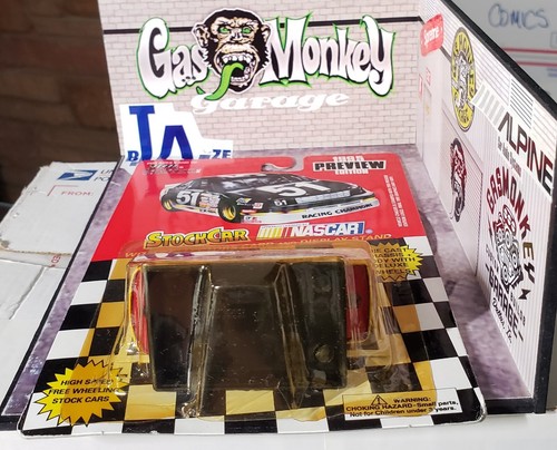 šRacing Champions 1995šFord THUNDERBIRD Bill Elliott #94 Redw/Standā”McDonald's - Picture 5 of 7