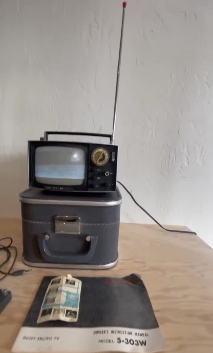 ジャンク品 ソニー 5-303 テレビ レトロゲーム Vintage SONY 5-303W All Transistor Portable Analog Micro TV w