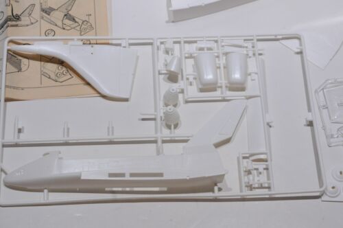 REVELL MOONRAKER JAMES BOND 007 SPACE SHUTTLE SCALE 1:144 MODEL KIT 4306 - Picture 7 of 11