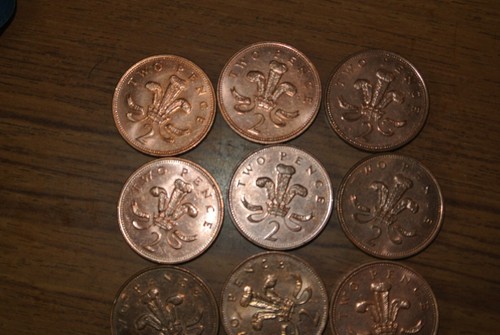 NINE UK (British) Elizabeth II Coin - Two Pence 2p -AU/BU - Picture 3 of 7