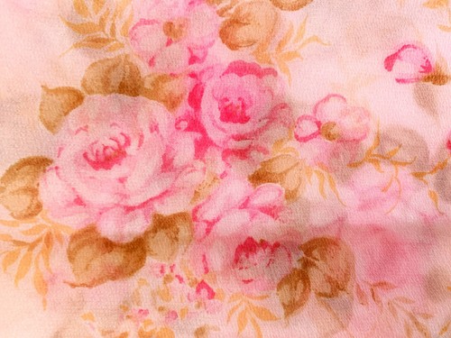 6 yds 1970's Vintage Semi-Sheer Floral Fabric Nylon Blend Chiffon 44" w - Picture 3 of 4