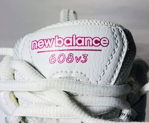 New-Balance-Running-Walking-Shoes-608-V3-Athletic-Women-039-s-Size-6-Sneakers-White