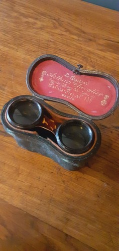 Paire de jumelles XIX ème signé Docteur Arthur Chevalier , étuis d'origine - Imagen 3 de 9