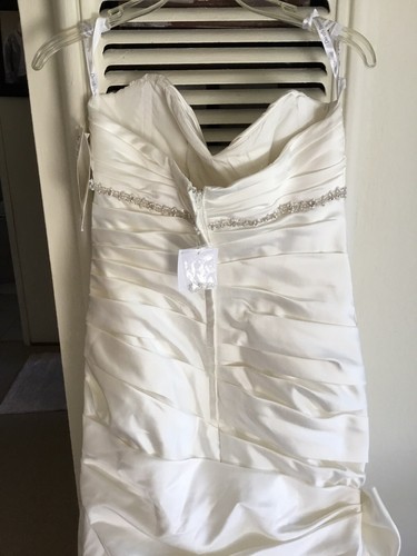 NWT David's Bridal Wedding Dress Strapless Ivory Organza Size 12 A-Line $599 - Picture 17 of 17