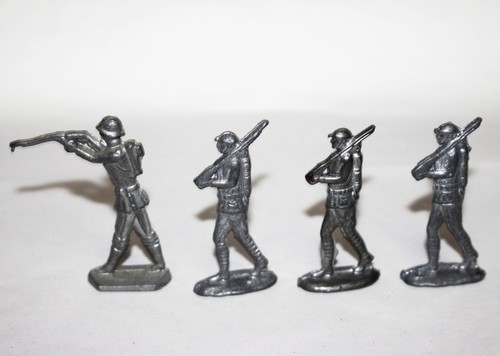 Lote De Colección De Plomo Metal Juguete Soldados Marcha Tiro Trompeta Rifle Infantería - Imagen 2 de 5