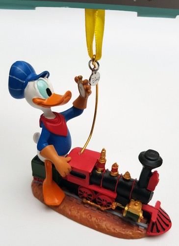 Disney Store Donald Duck Steam Train Driver Xmas Tree Decoration Ornament 2020 - Picture 6 of 13