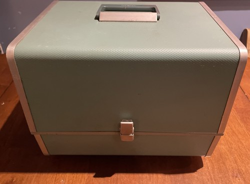 VINTAGE Argus 500 Electromatic Model 58 Slide Projector In Case TESTED - Picture 6 of 6