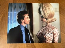 * MARTIN SHORT * signed 11x14 photo * MARS ATTACKS! * 1 * MARTIN SHORT * signed 11x14 photo * MARS ATTACKS! * 1