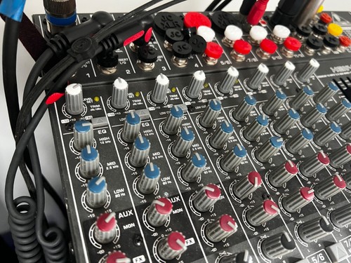 Behringer Xenyx 1222fx usb JACKCAP 6 XLR + 24 Gig Ready Mixing Desk Dust Plugs - Picture 6 of 32