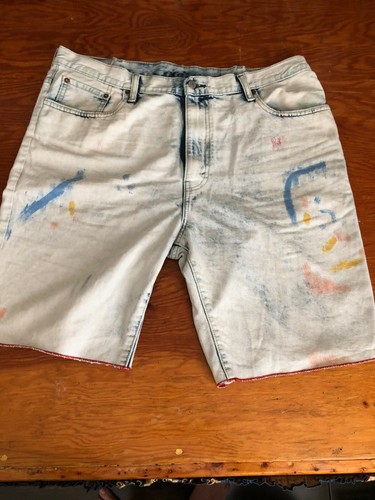 Levi's 569 Loose Straight Paint Splatter Denim Shorts-38 waist unhemmed - Picture 2 of 6