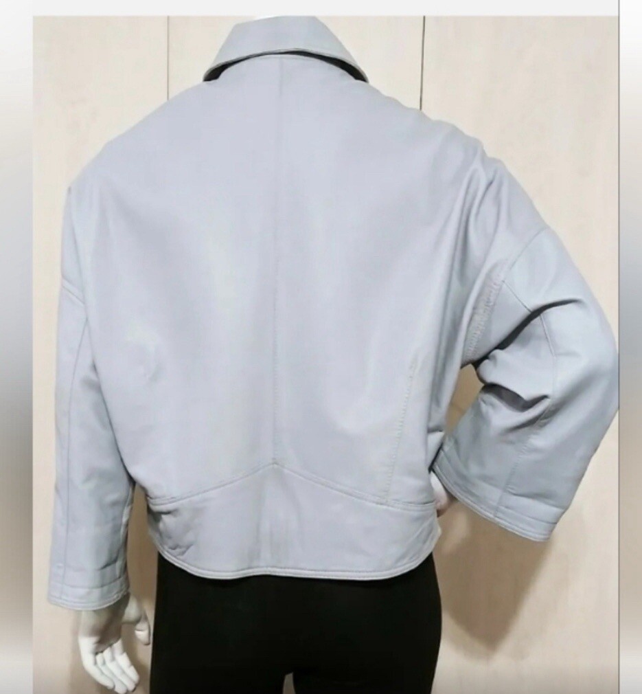 Foto 2 di 8